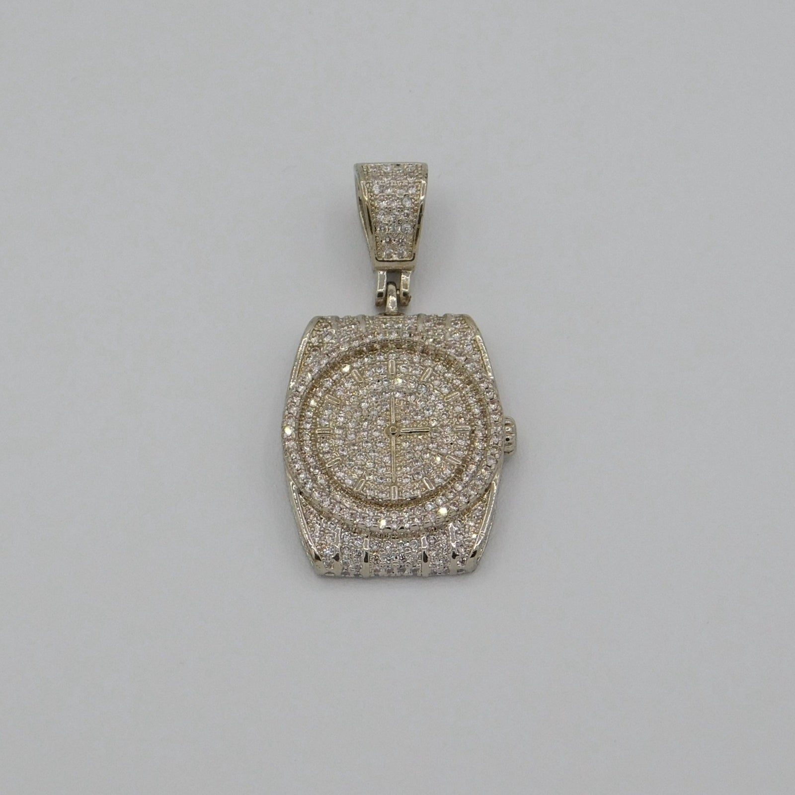 Bustdown Pendant