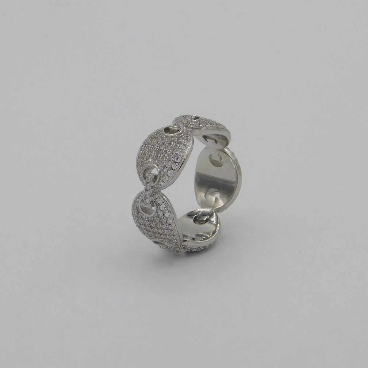 Oval Link Ring