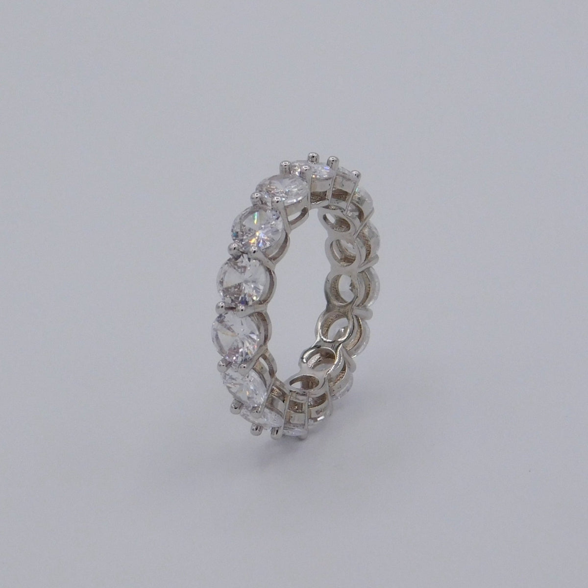 Single Band Ring